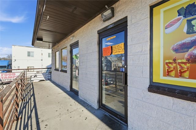 593 Weeden Street, Pawtucket, RI 02860