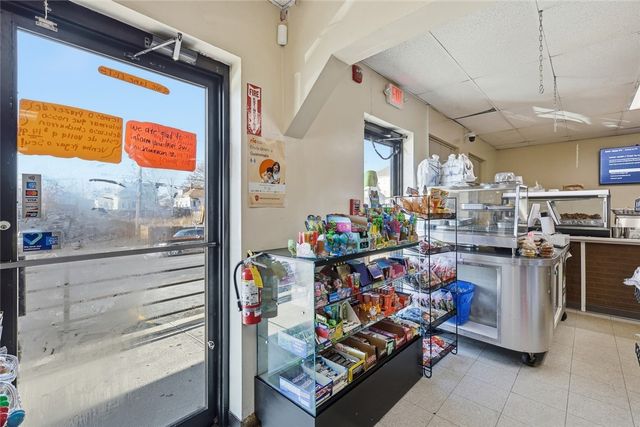 593 Weeden Street, Pawtucket, RI 02860