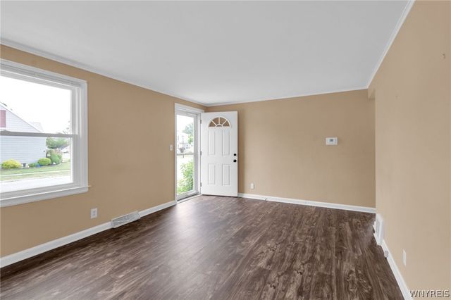 438 Highland Avenue, Tonawanda, NY 14223