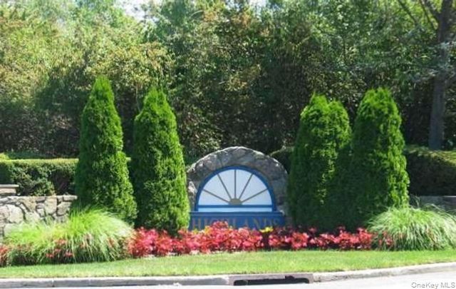 117 Leeward Lane, Port Jefferson, NY 11777