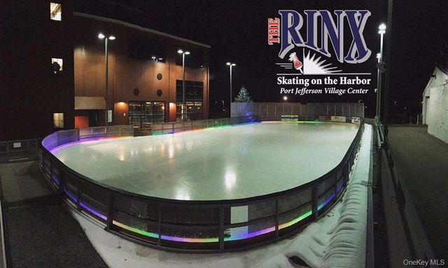 117 Leeward Lane, Port Jefferson, NY 11777