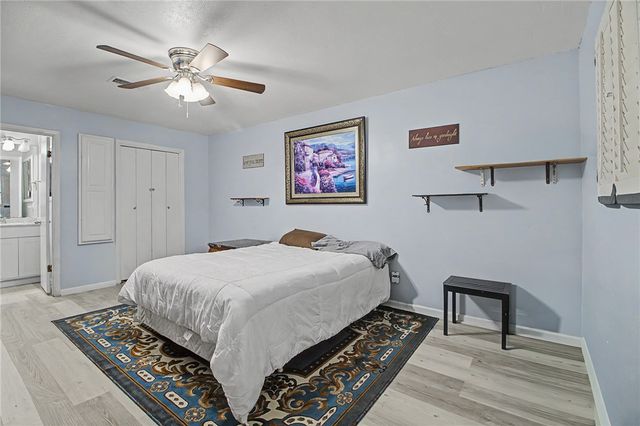 903 Horlock, Navasota, TX 77868