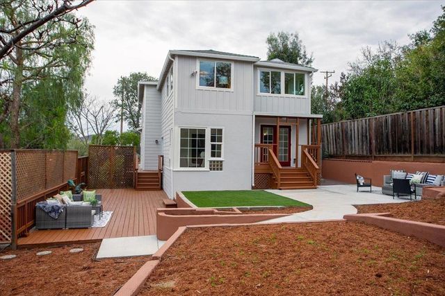 726 Hillcrest Drive, Redwood City, CA 94062