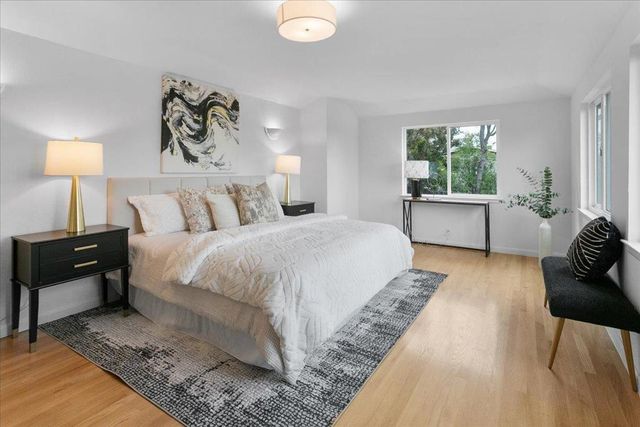 726 Hillcrest Drive, Redwood City, CA 94062