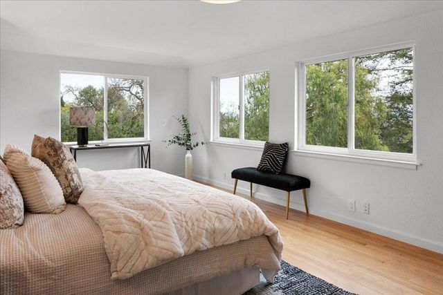 726 Hillcrest Drive, Redwood City, CA 94062