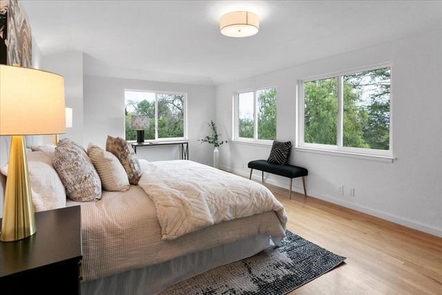 726 Hillcrest Drive, Redwood City, CA 94062