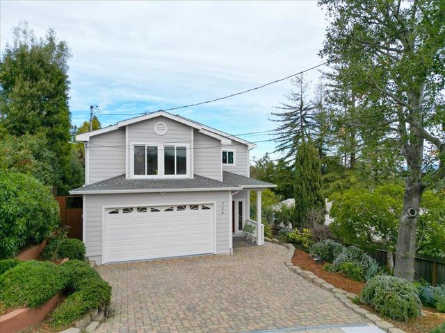 726 Hillcrest Drive, Redwood City, CA 94062