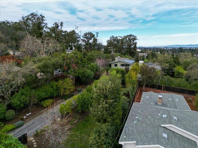 726 Hillcrest Drive, Redwood City, CA 94062