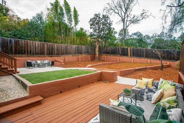 726 Hillcrest Drive, Redwood City, CA 94062