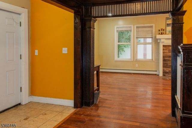 761 S 10Th St, Newark City, NJ 07108