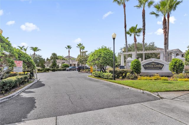 6560 SWISSCO DRIVE 322, Orlando, FL 32822