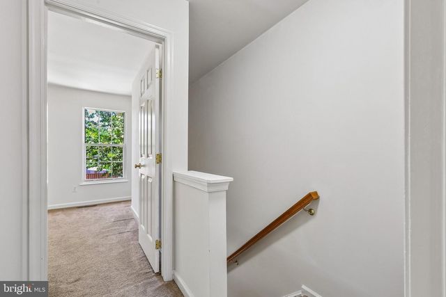 1774 TIGER LILY CIR, Woodbridge, VA 22192