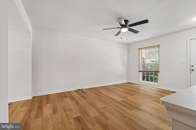1774 TIGER LILY CIR, Woodbridge, VA 22192