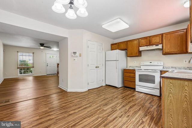 1774 TIGER LILY CIR, Woodbridge, VA 22192