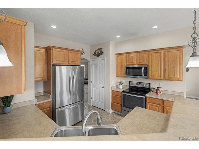 10120 Jasper St, Commerce City, CO 80022