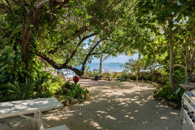 755 & 744 Sawyer Drive, Cudjoe Key, FL 33042