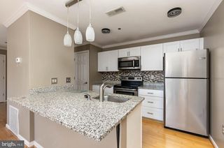 2702 LIGHTHOUSE PT E #712, Baltimore, MD 21224