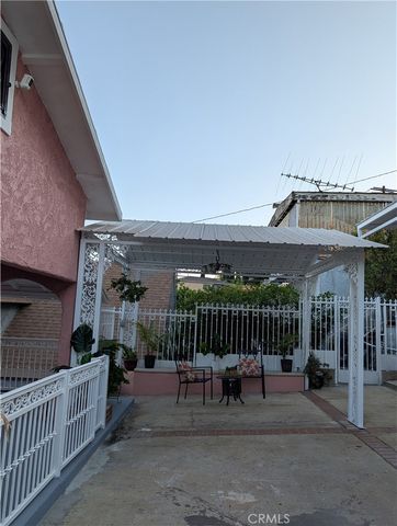 1074 N Bonnie Beach Place, Los Angeles, CA 90063