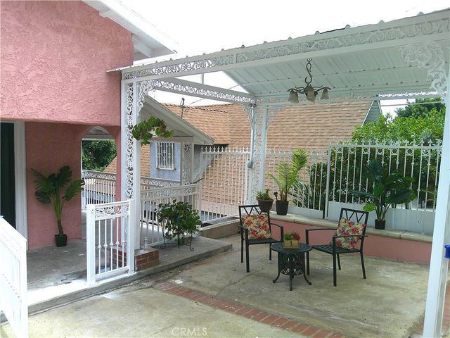 1074 N Bonnie Beach Place, Los Angeles, CA 90063