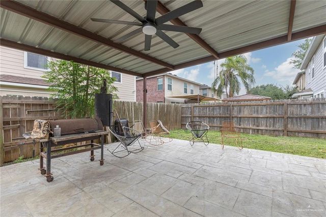 3808 Los Lagos Drive, Edinburg, TX 78542