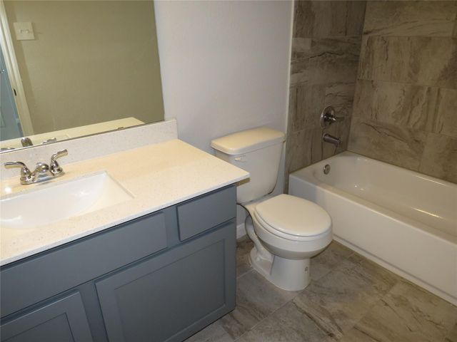 6915 Sunnyvale Lane, Rosharon, TX 77583