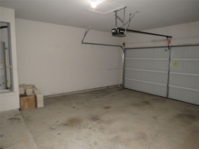 6915 Sunnyvale Lane, Rosharon, TX 77583