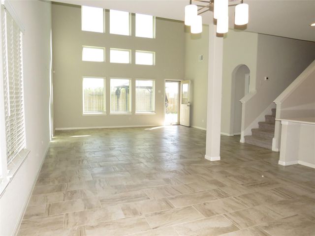 6915 Sunnyvale Lane, Rosharon, TX 77583