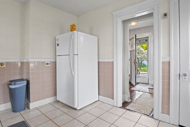 23 Gleason Rd, Shrewsbury, MA 01545