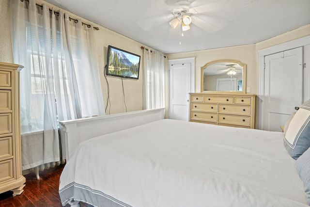 23 Gleason Rd, Shrewsbury, MA 01545