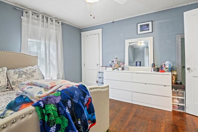 23 Gleason Rd, Shrewsbury, MA 01545