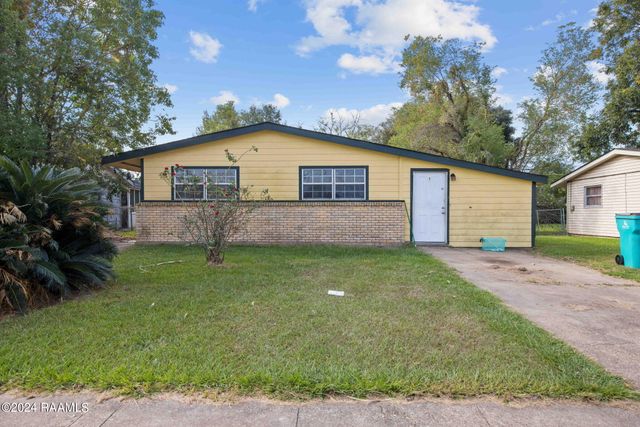 305 Thelma Drive, Lafayette, LA 70506