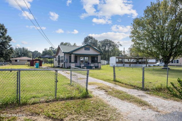 305 Thelma Drive, Lafayette, LA 70506