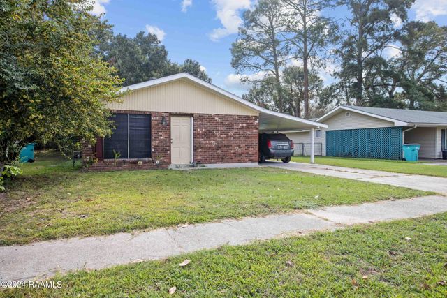 305 Thelma Drive, Lafayette, LA 70506