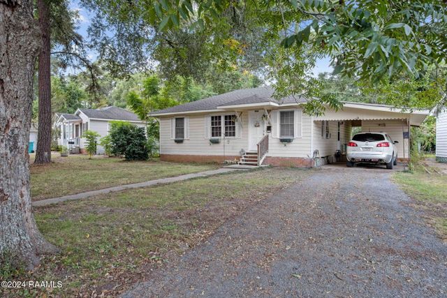 305 Thelma Drive, Lafayette, LA 70506