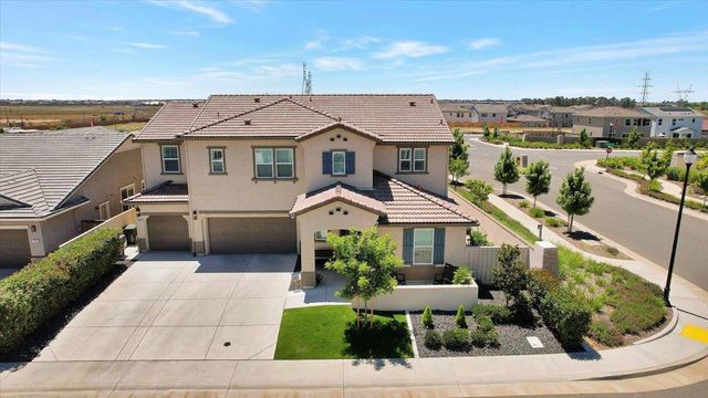 7000 skyward, Roseville, CA 95747