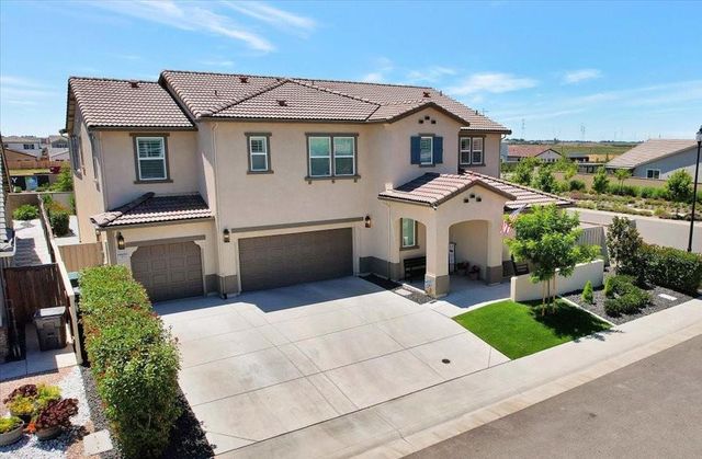 7000 skyward, Roseville, CA 95747