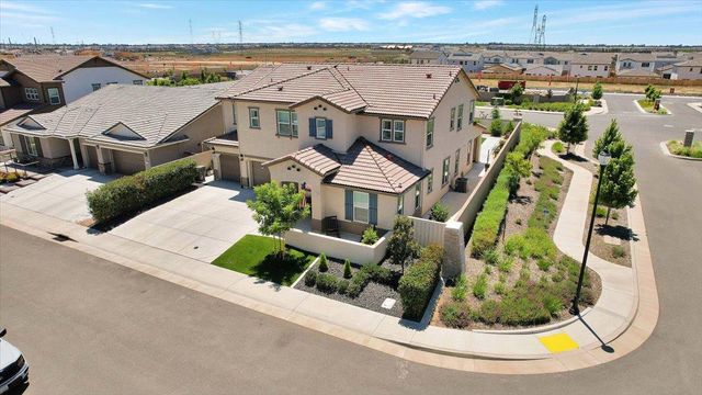 7000 skyward, Roseville, CA 95747