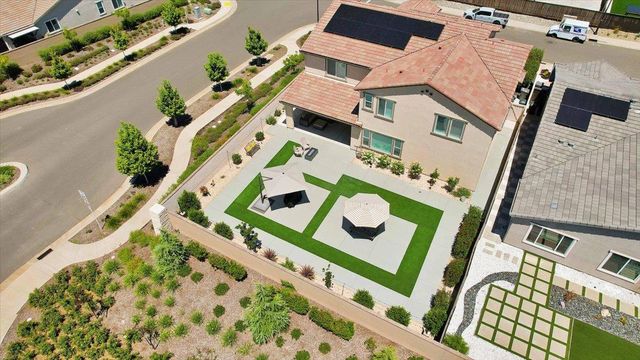 7000 skyward, Roseville, CA 95747