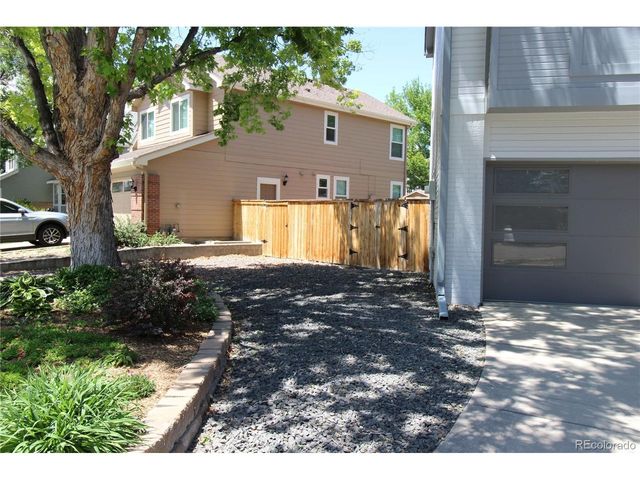 1417 Mcintosh Ave, Broomfield, CO 80020