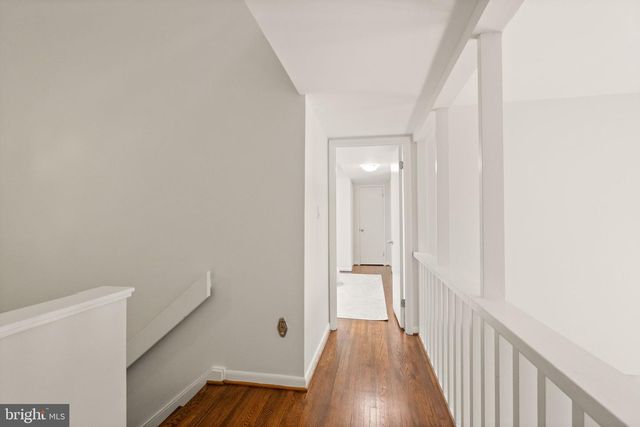 11609 SOURWOOD LN, Reston, VA 20191