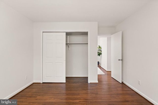 11609 SOURWOOD LN, Reston, VA 20191