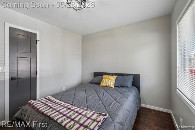 9403 Buckingham Street, White Lake, MI 48386
