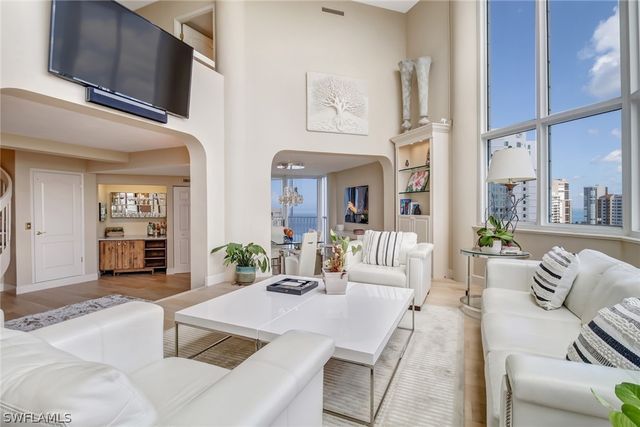 4041 Gulf Shore BLVD N PH-7, Naples, FL 34103