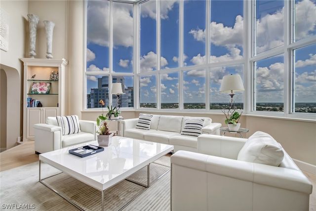 4041 Gulf Shore BLVD N PH-7, Naples, FL 34103