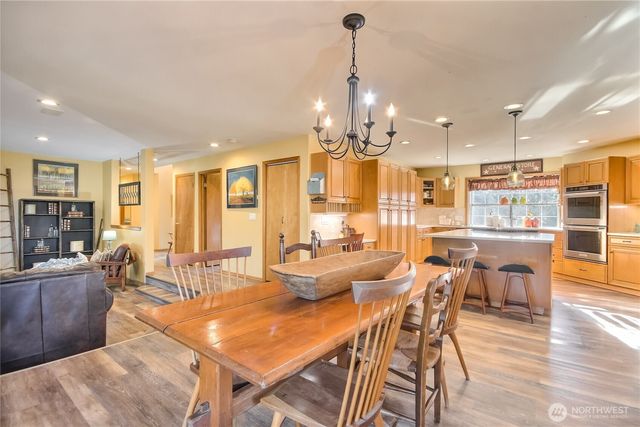 24608 SE 387th Street, Enumclaw, WA 98022