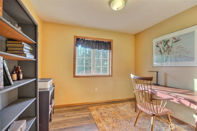 24608 SE 387th Street, Enumclaw, WA 98022