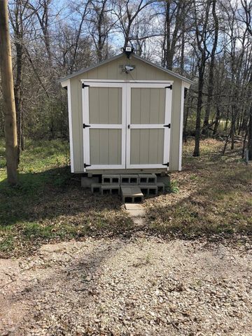 663 Jensen Drive, Cleveland, TX 77327