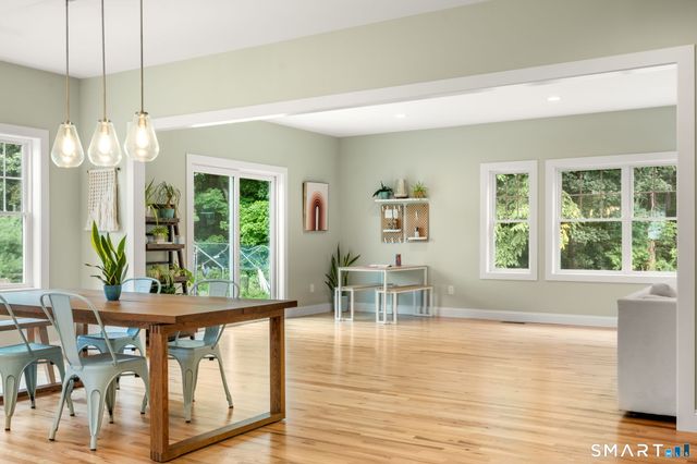 11 Harness Way, Granby, CT 06035