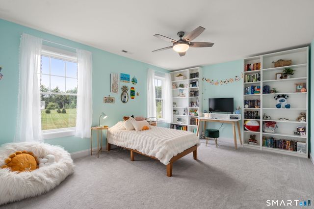 11 Harness Way, Granby, CT 06035