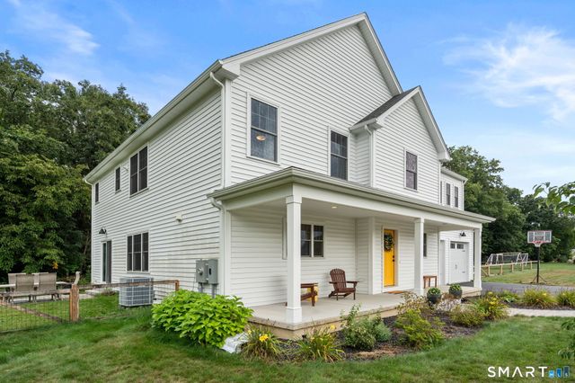 11 Harness Way, Granby, CT 06035
